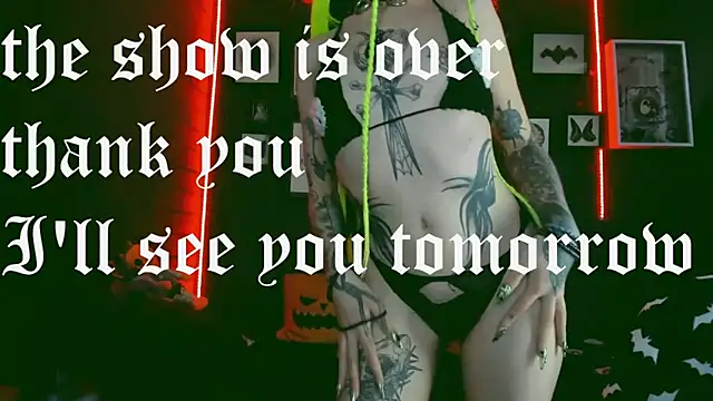 insania_9999_ Live XXX-chat