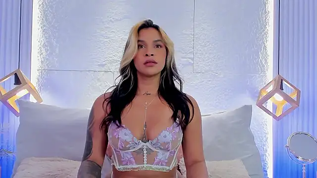 sarah_salis_ Chat XXX live