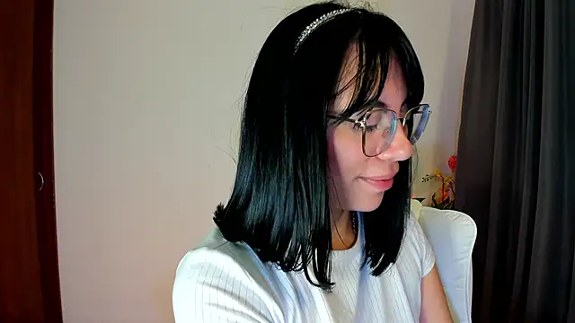 Živý XXX chat Silvanna-Moree