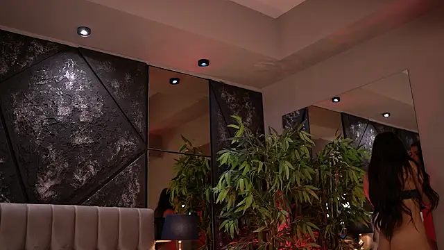 NicoleCellini – Naživo XXX chat