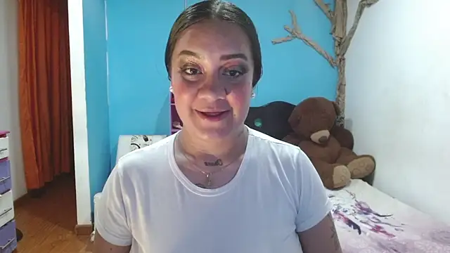 Andrea_deepsloppy élő XXX-chatje