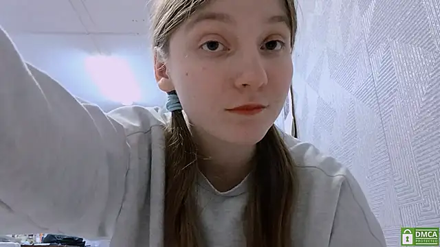 KateClarky élő XXX-chatje