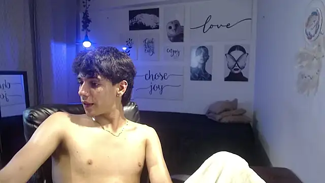 AmethystShadow17 即時 XXX 聊天