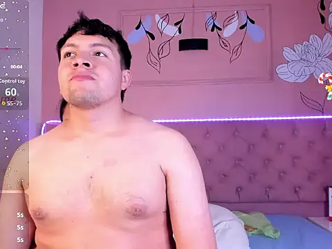 Ethan_N_Abby élő XXX-chatje