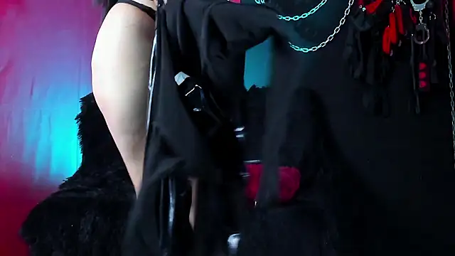 KatrinaStone – Naživo XXX chat