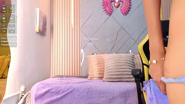 Sara_swift9 live XXX chat