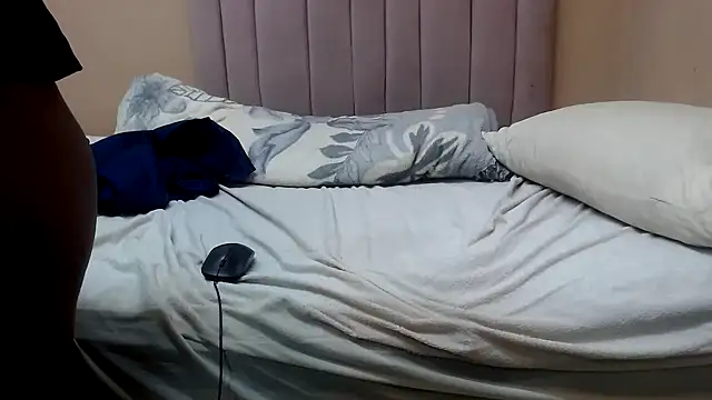 ThickDiva99 Live XXX-chat