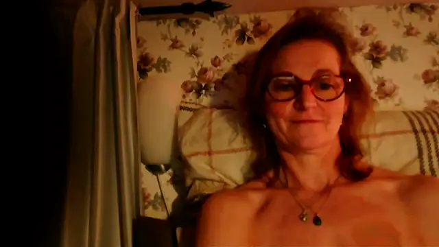 Valinella Live XXX-chat