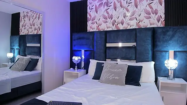 Czat XXX na żywo – LolaGray__