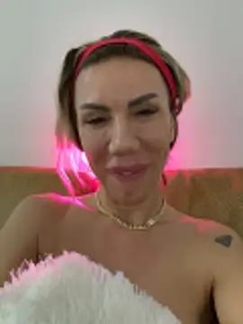 LoreennAny Webcam show