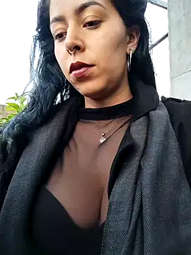 Luianna Live XXX-chat