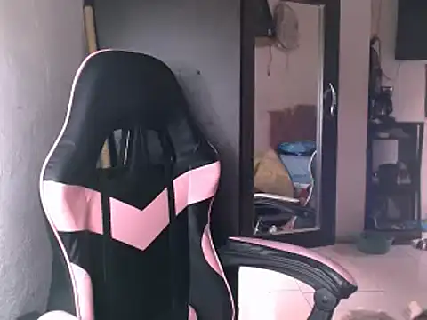 Онлайн чат XXX tatsumi_nao