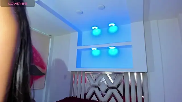 Онлайн чат XXX Catalehia_Milk