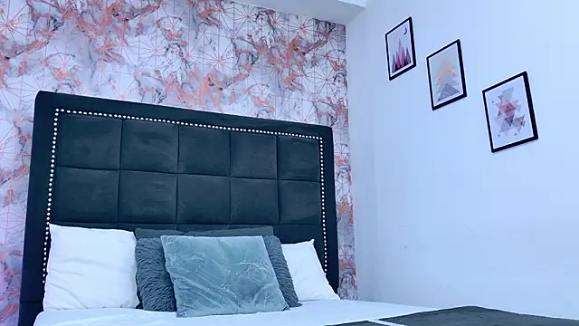 Онлайн чат XXX Angelique_Angell