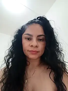 Онлайн чат XXX luna_pinky