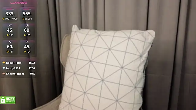 LushRitu Adlı Modelin Canlı XXX Sohbeti