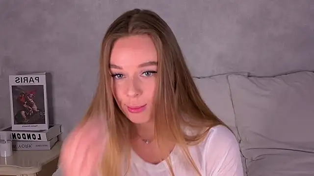 دردشة BeatriceEsmont الجنسية المباشرة