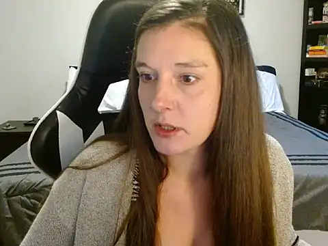 دردشة GeminiGoddess22 الجنسية المباشرة