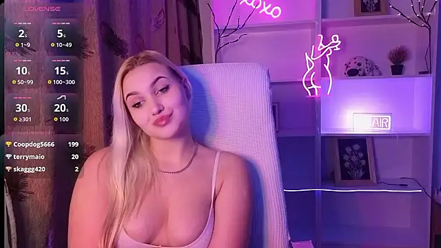 adrelaxina's Live XXX Chat