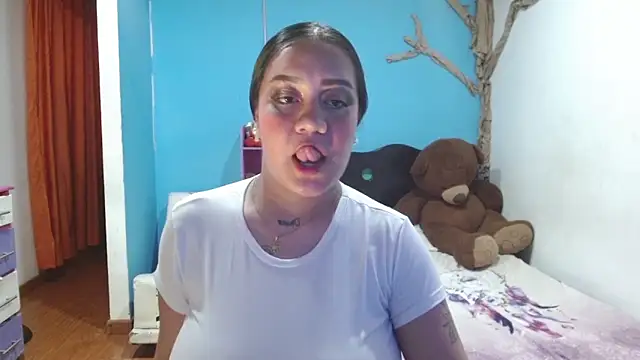 Andrea_deepsloppy Live XXX-chat