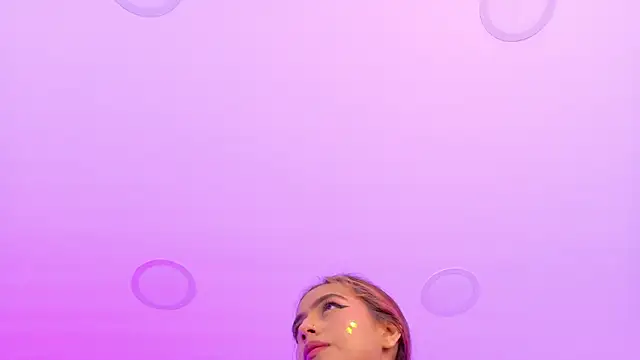 دردشة emily_bank الجنسية المباشرة