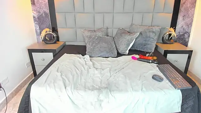 Your_Lady_Milf Live XXX-Chat