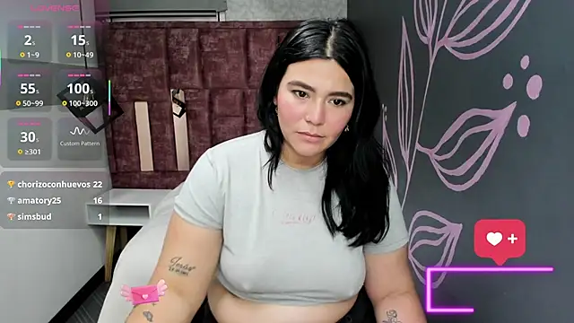 Kelly__Hot_ Chat XXX in diretta