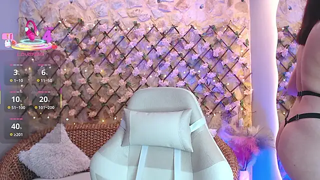 EmilyReddoll Chat XXX in diretta