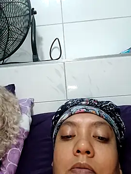 دردشة 2Juicy_pussy الجنسية المباشرة