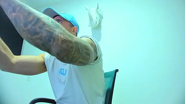 Dagoti: вебкам-шоу