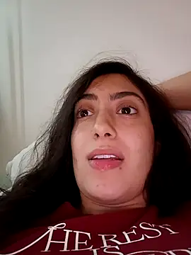 MIYESSI 现场XXX聊天