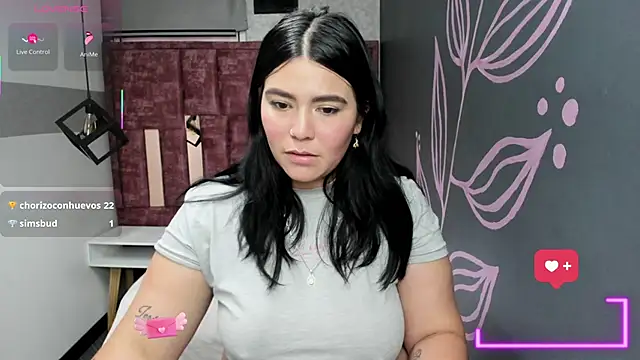 Chat XXX en directo de Kelly__Hot_