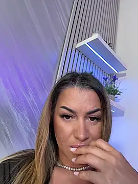 KirstieVegasのライブXXXチャット