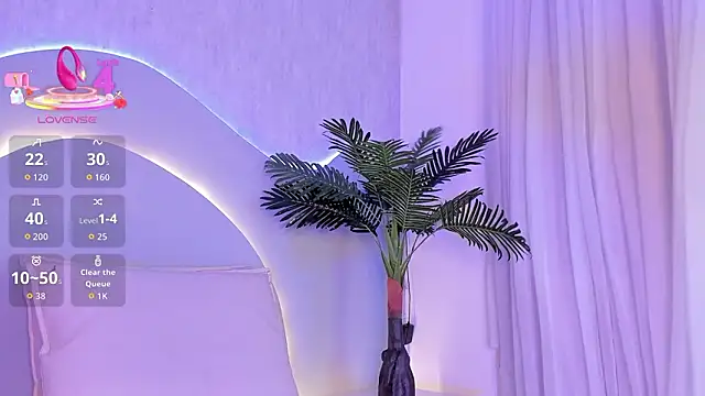 CannelaSmith's Live XXX Chat