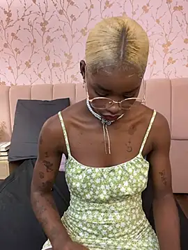 amber-hill Chat XXX in diretta