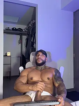 Andrew_Johnnson Chat XXX in diretta