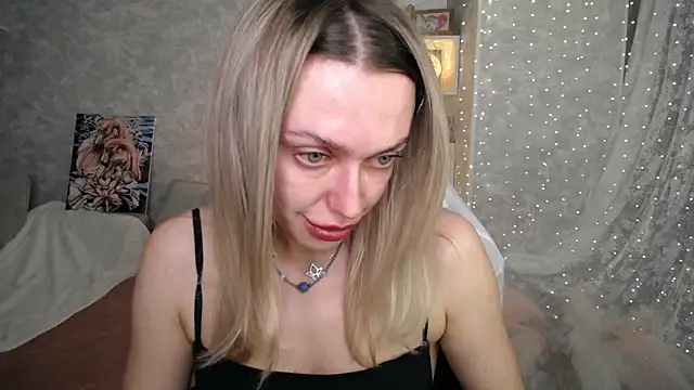 Živý XXX chat NickyAdamidi