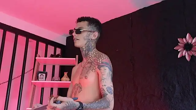 Paulo_527 Webcam Show