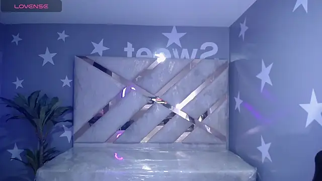 Candy_kush_tのライブXXXチャット