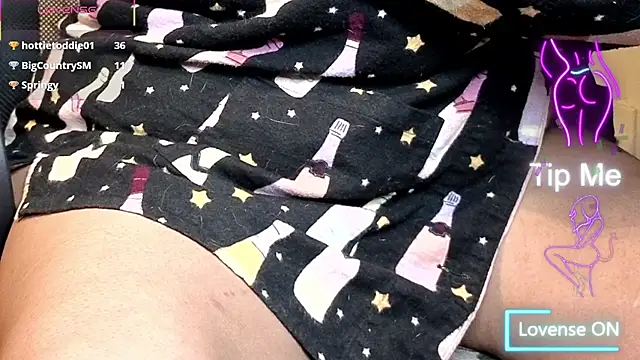 Онлайн чат XXX MrAndMrsCrook