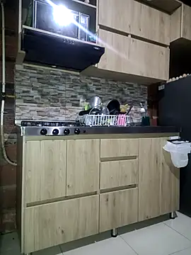 Онлайн чат XXX alison_villalobo