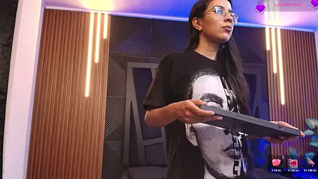 zoe_martins_ Chat XXX in diretta