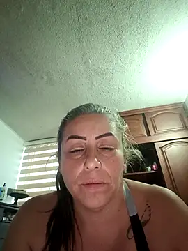 maynor_1998's Webcam Show