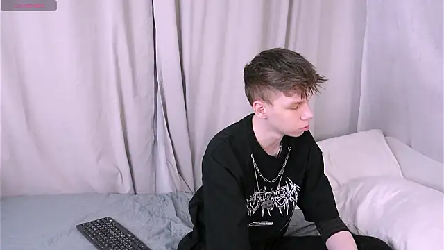 elliot_mars_ webcam show