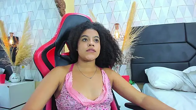 KaterinMoss' Live XXX Chat