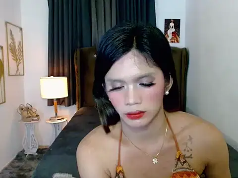 hollyyumiloove Pertunjukan Webcam