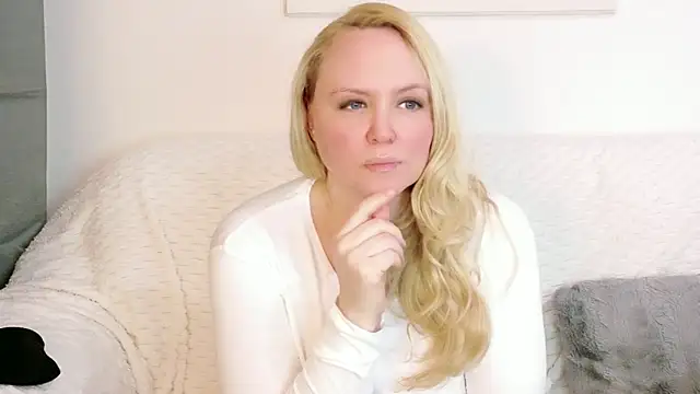 Sarah4youのライブXXXチャット