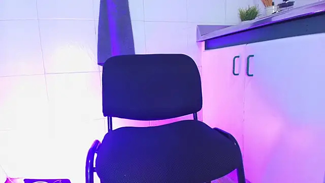 katy_handersonのライブXXXチャット