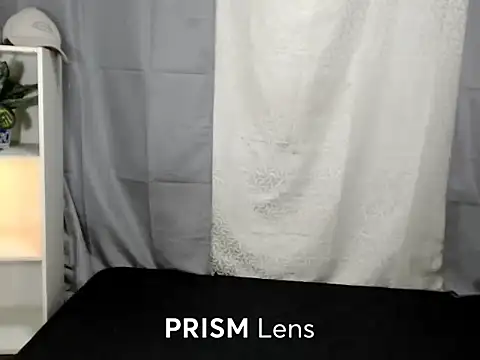 renny_gurl Pertunjukan Webcam