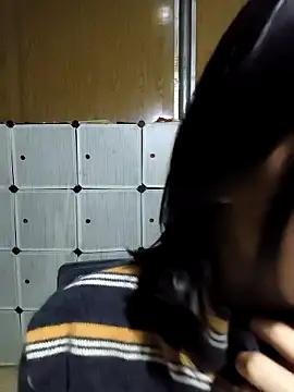 دردشة Cat-meow الجنسية المباشرة